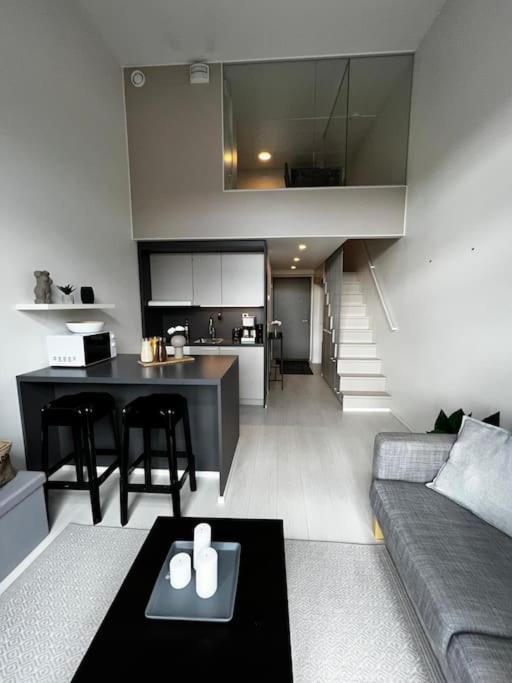 Cozy Penthouse Loft - Near The Airport Apartment Vantaa Exterior photo