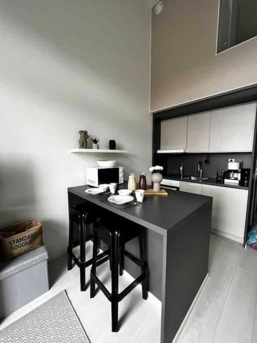 Cozy Penthouse Loft - Near The Airport Apartment Vantaa Exterior photo